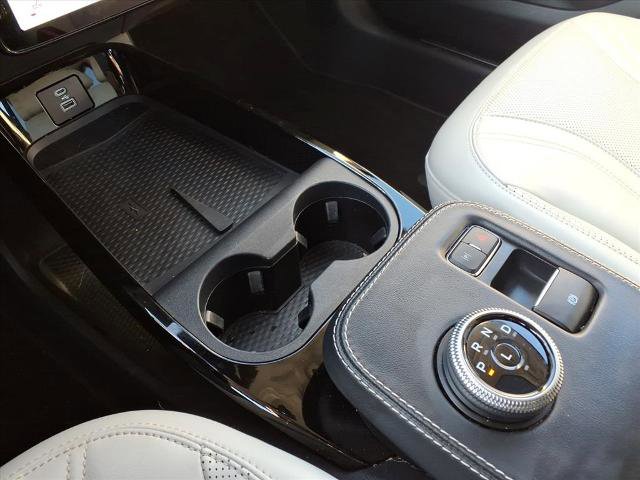 Certified 2022 Ford Mustang Mach-E Premium image 13