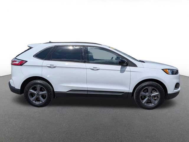 Certified 2023 Ford Edge SEL w/ Sport Appearance Package AWD/4WD image 2