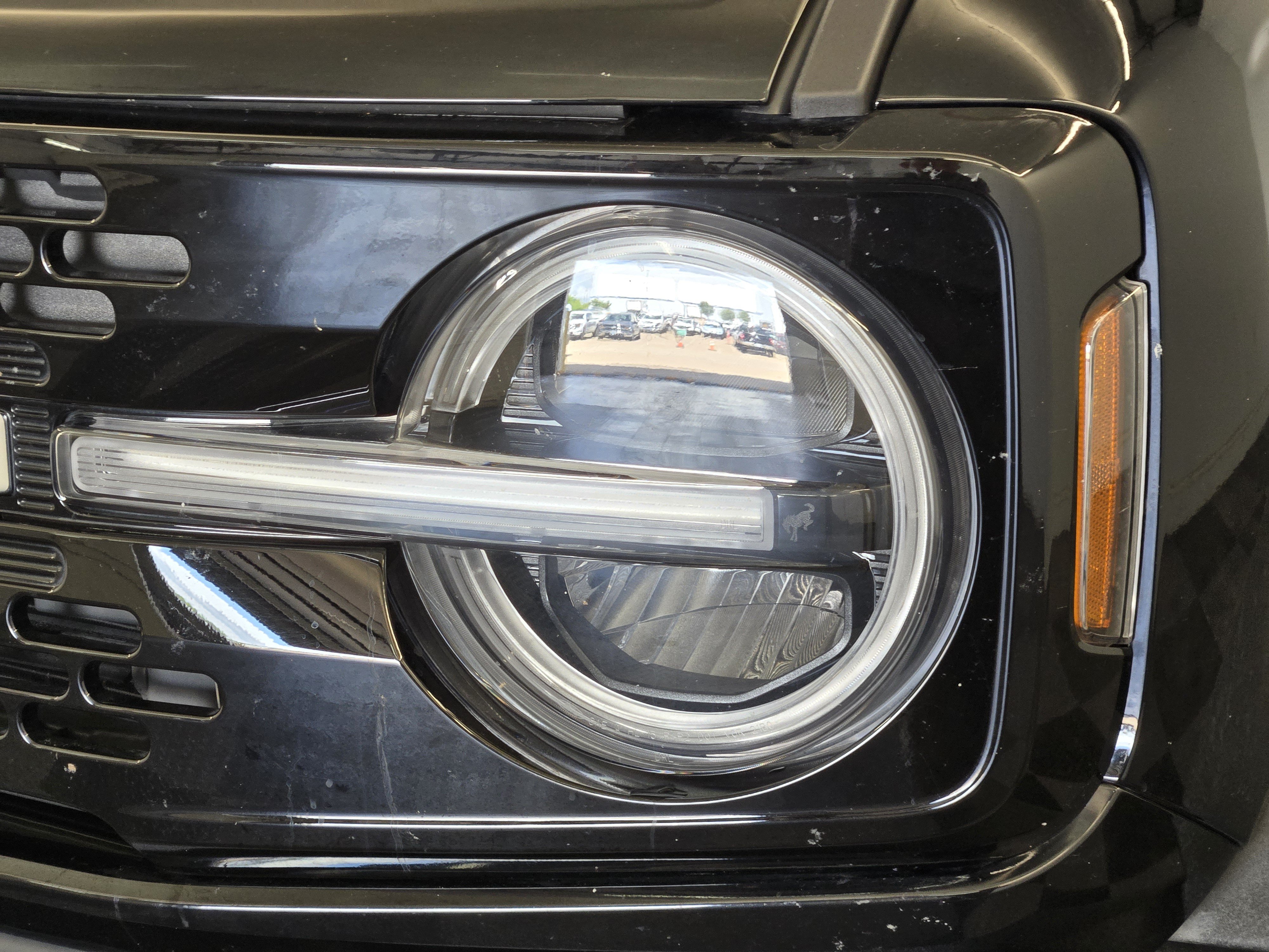 Certified 2022 Ford Bronco Wildtrak AWD/4WD image 8