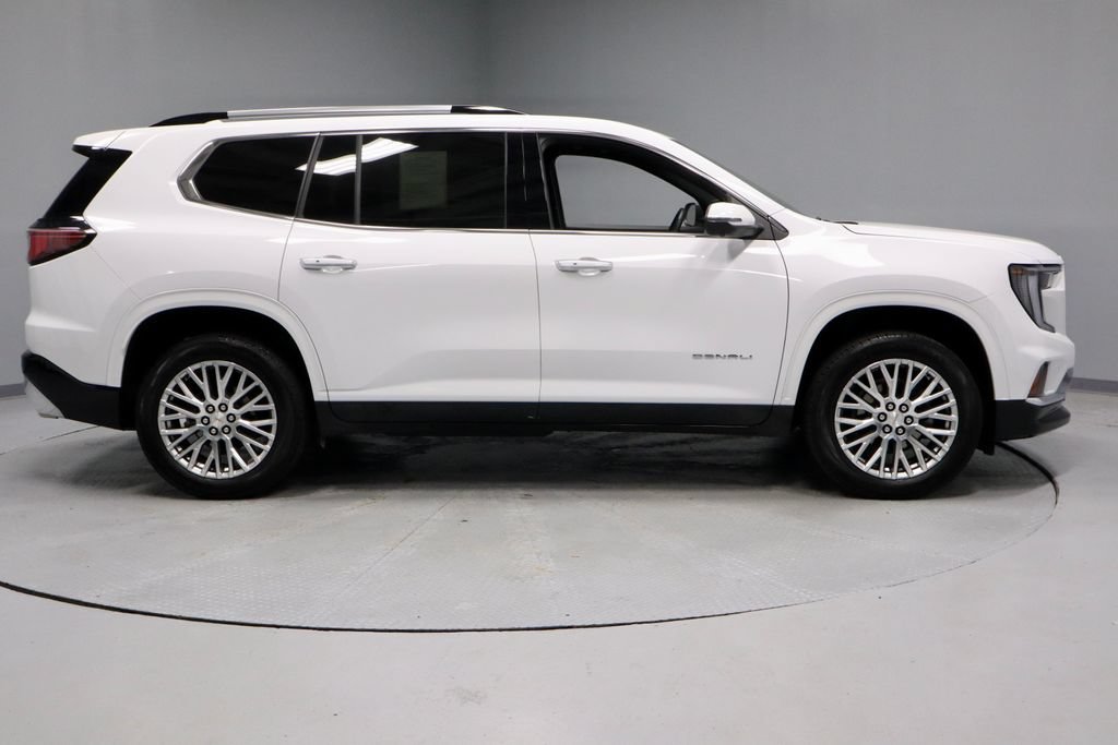 Used 2024 GMC Acadia Denali w/ LPO, Floor Liner Package FWD image 7