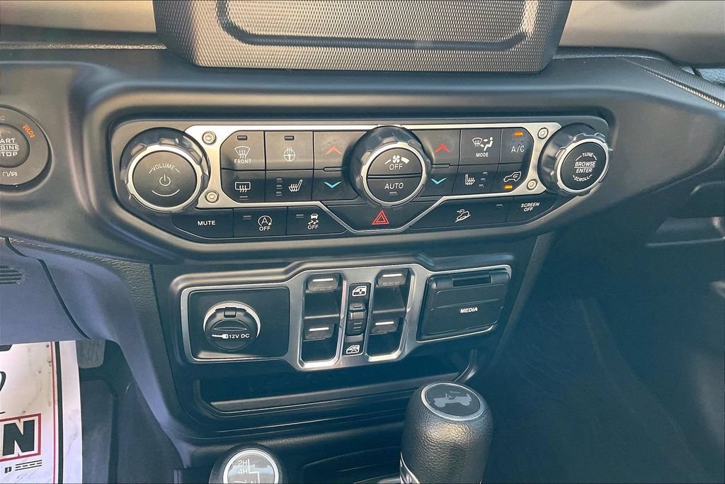 Used 2021 Jeep Wrangler Unlimited Sport AWD/4WD image 31