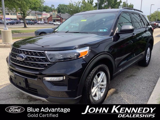 Certified 2023 Ford Explorer XLT w/ Equipment Group 202A AWD/4WD image 6