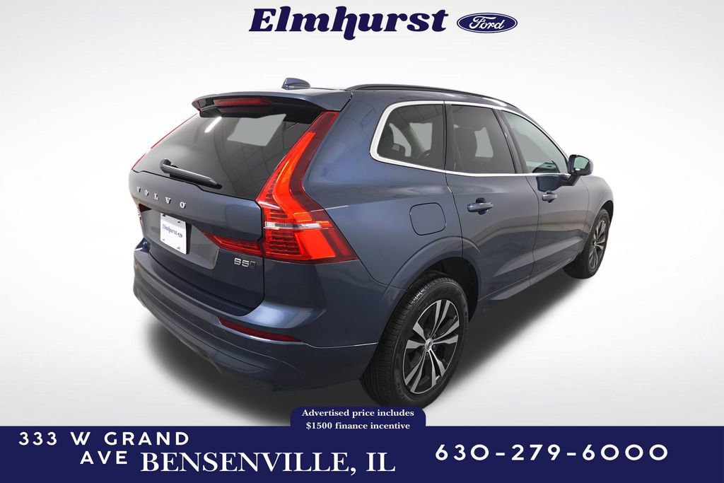 Used 2023 Volvo XC60 B5 Core image 5