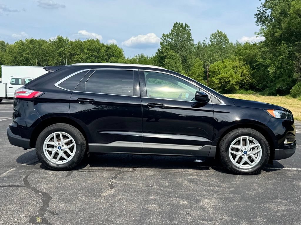 Certified 2022 Ford Edge SEL w/ Convenience Package AWD/4WD image 7