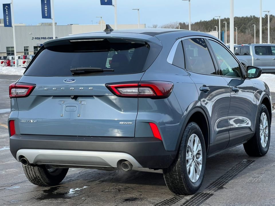Certified 2023 Ford Escape Active image 2
