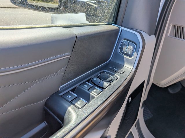 Certified 2026 Ford F450 Platinum w/ Platinum Plus Package image 14