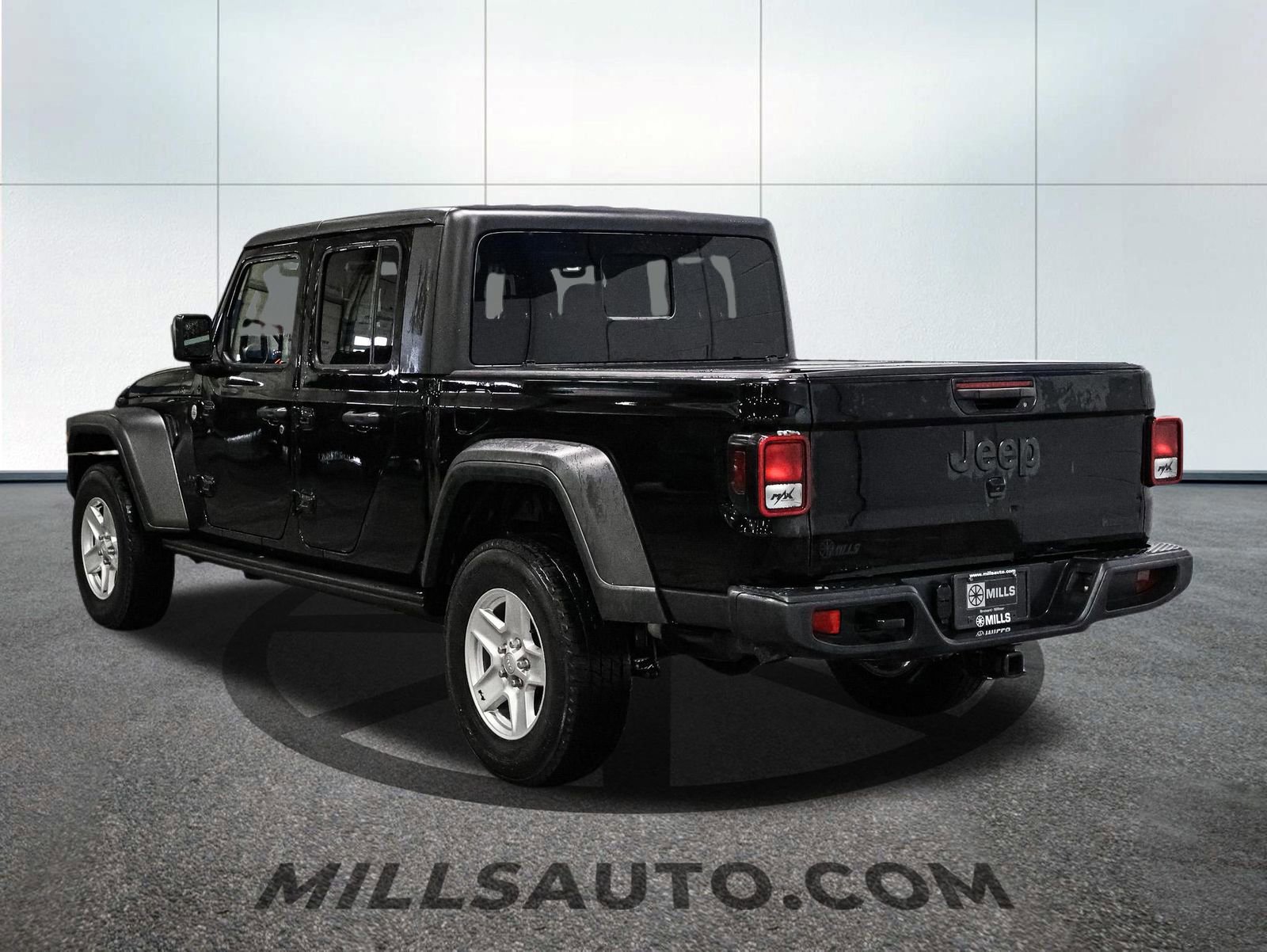 Used 2020 Jeep Gladiator Sport w/ Quick Order Package 24S image 8