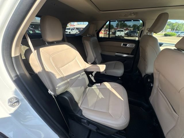 Certified 2023 Ford Explorer XLT w/ Equipment Group 202A RWD image 25