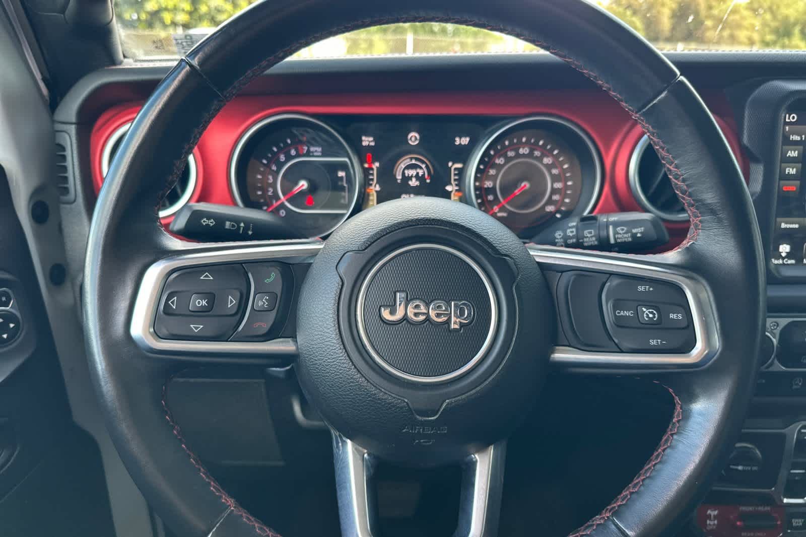 Used 2018 Jeep Wrangler Unlimited Rubicon AWD/4WD image 24