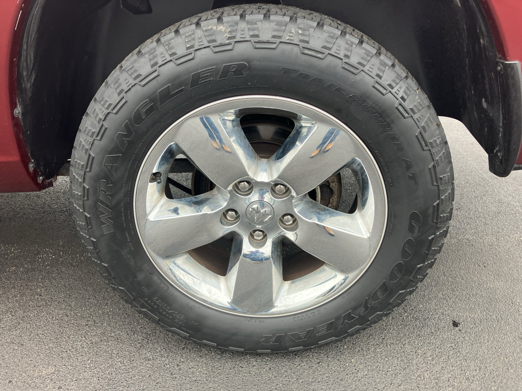 Used 2018 RAM 1500 Express image 18