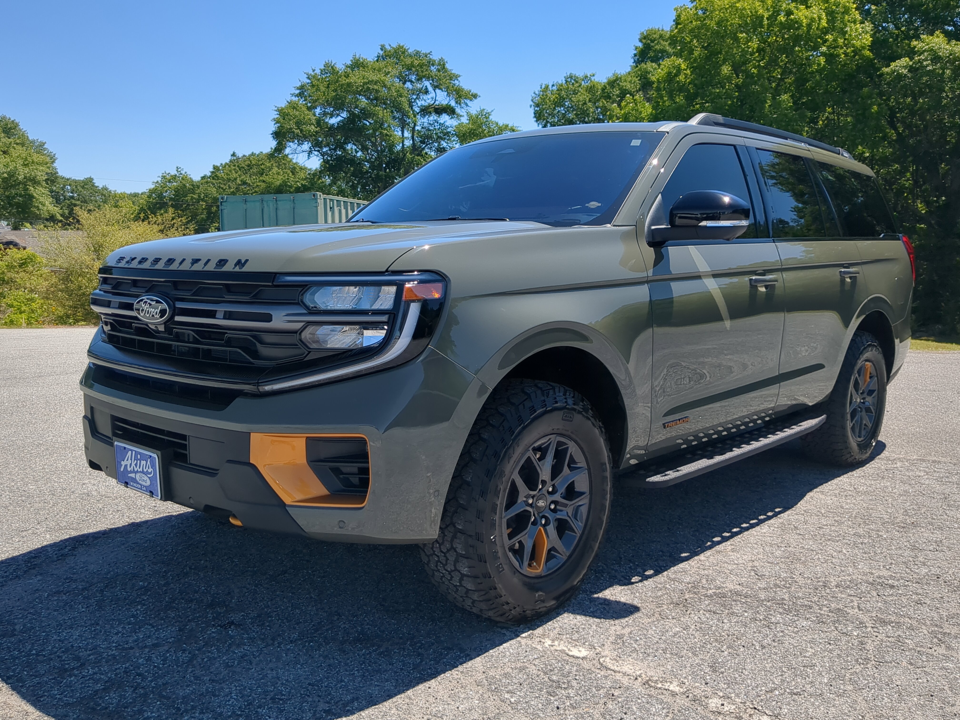 Certified 2025 Ford Expedition Tremor AWD/4WD image 6