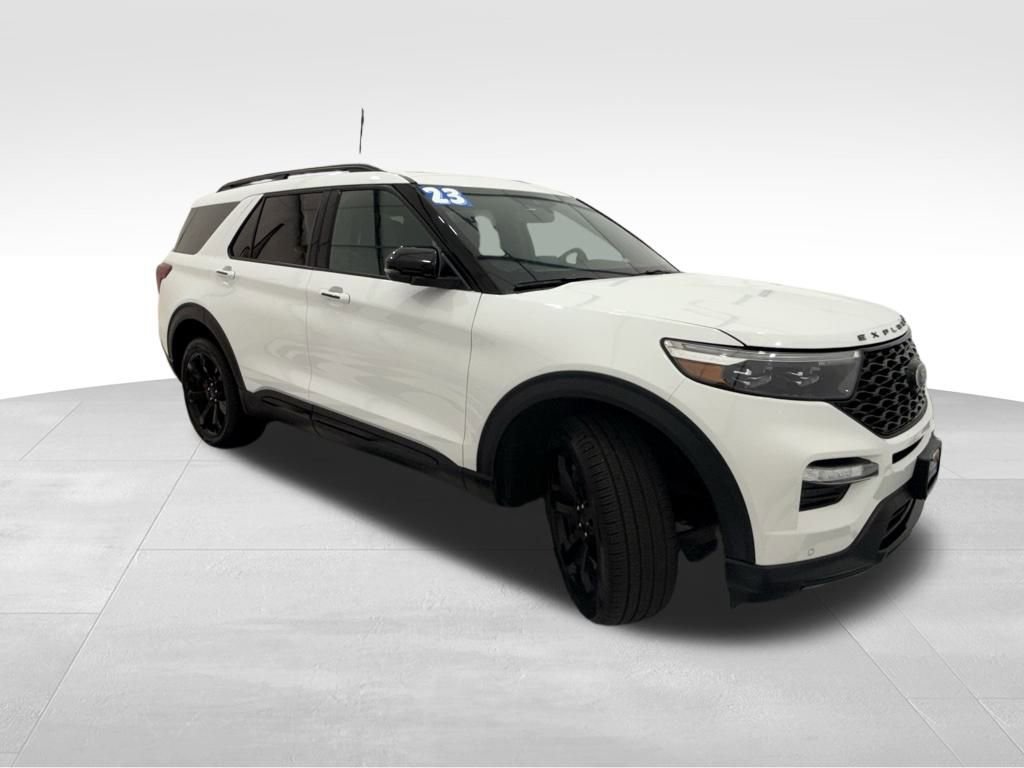 Certified 2023 Ford Explorer ST w/ Equipment Group 401A image 8