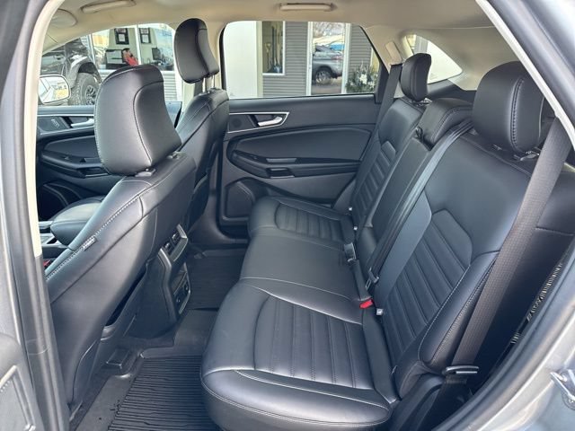 Certified 2024 Ford Edge SEL w/ Convenience Package AWD/4WD image 28