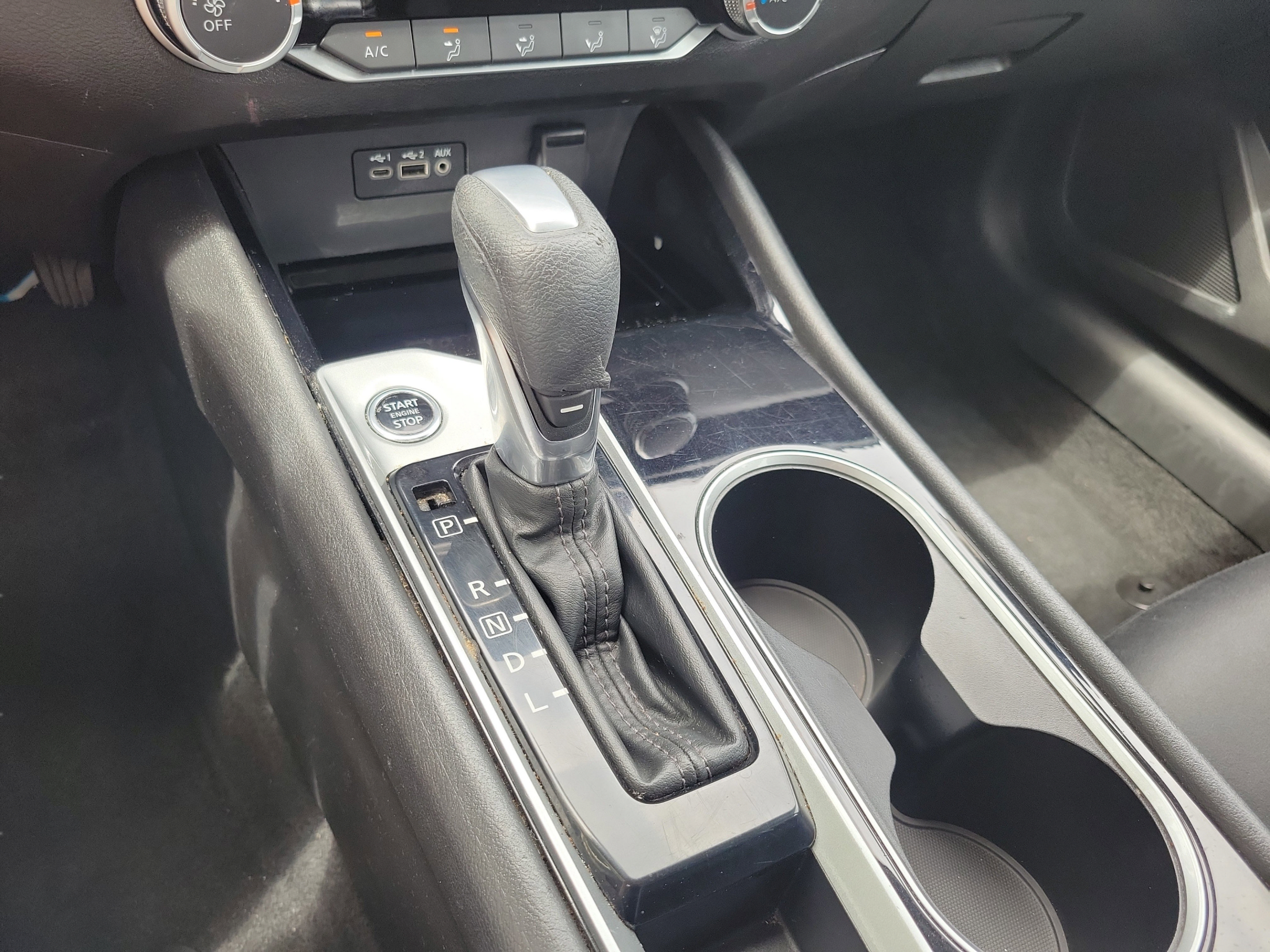 Used 2024 Nissan Altima 2.5 SV FWD image 30