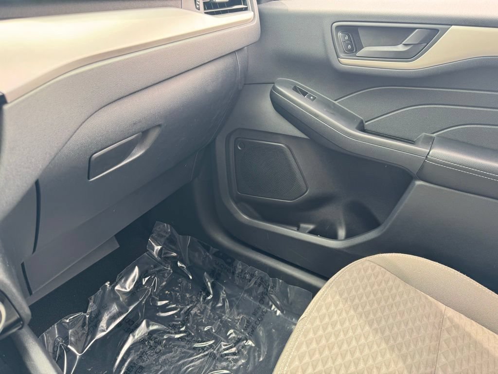 Certified 2022 Ford Escape SE AWD/4WD image 26