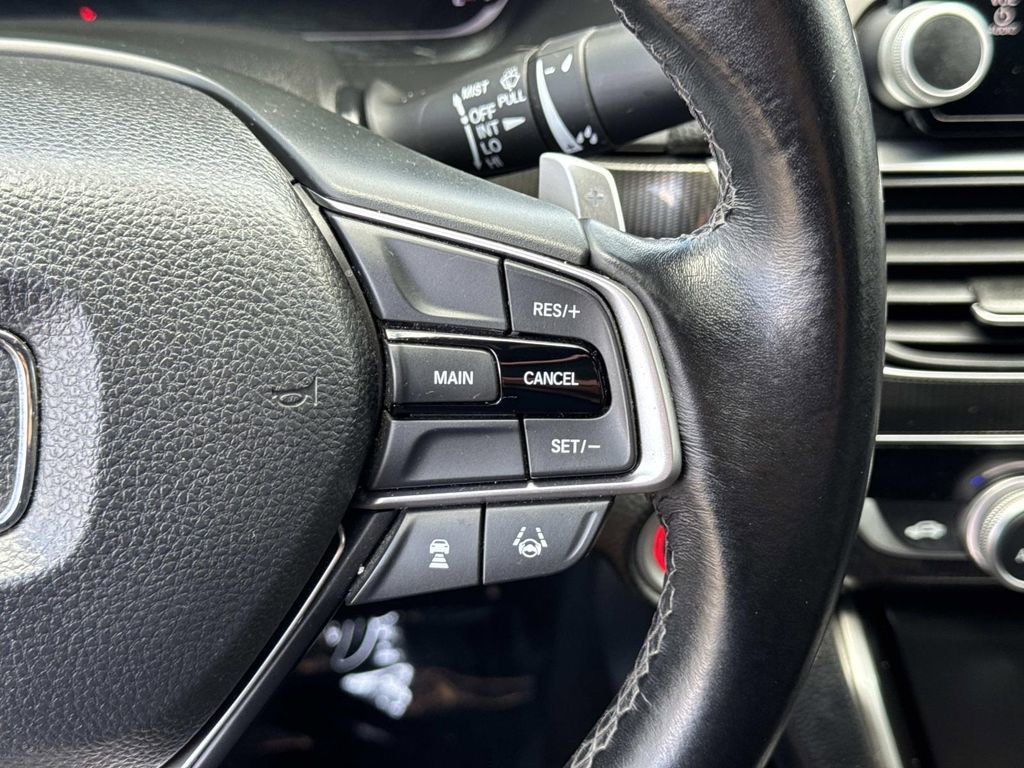 Used 2019 Honda Accord Sport image 11