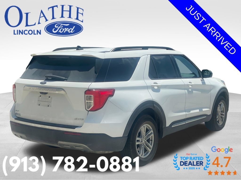 Certified 2021 Ford Explorer XLT w/ Equipment Group 202A AWD/4WD image 2