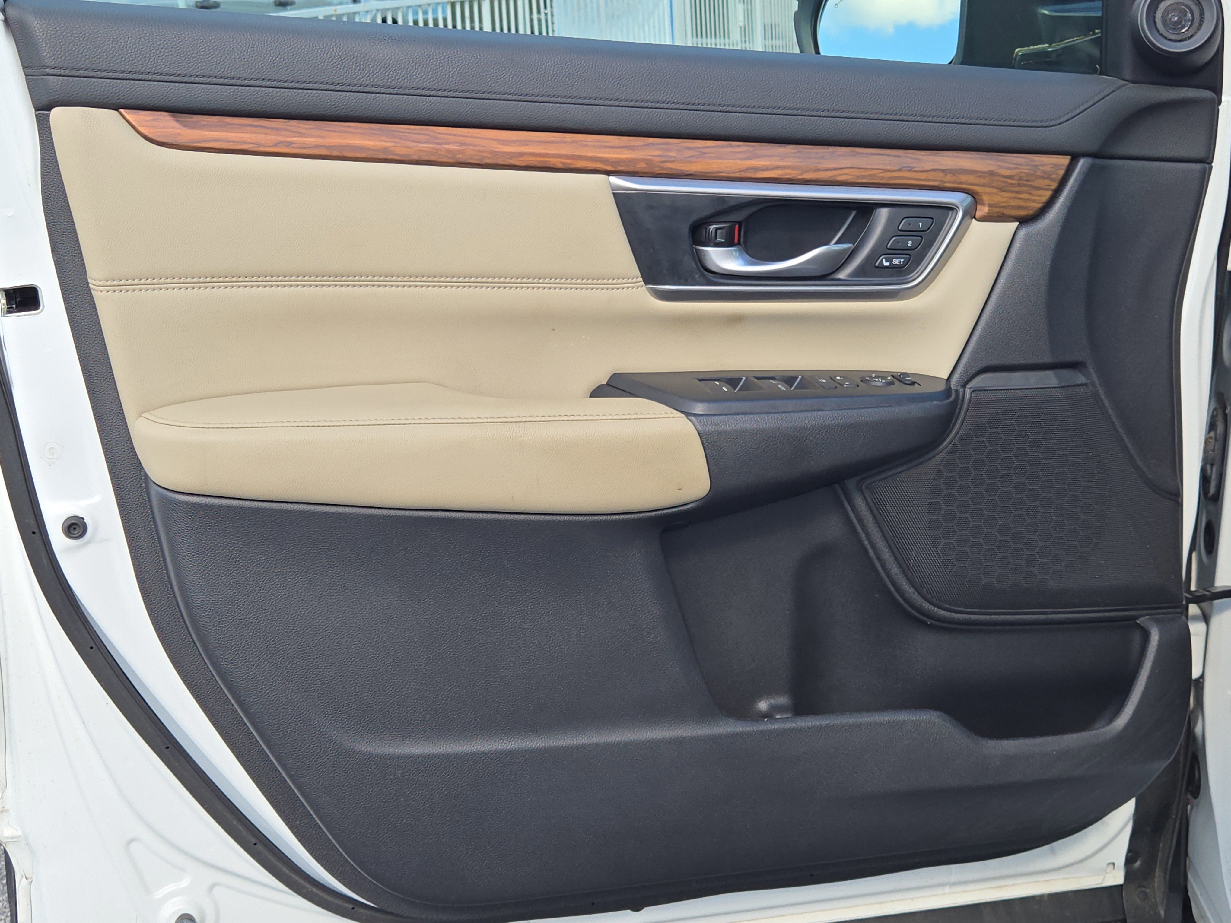 Used 2021 Honda CR-V Touring image 21