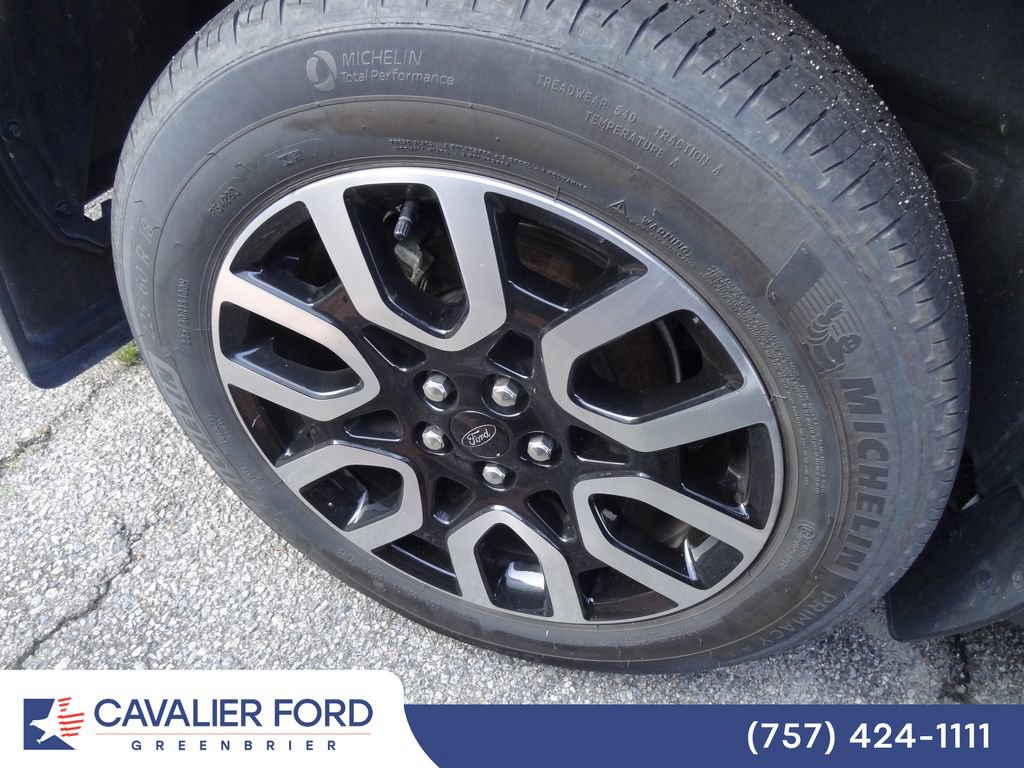 Certified 2023 Ford Maverick Lariat w/ Lariat Luxury Package AWD/4WD image 25
