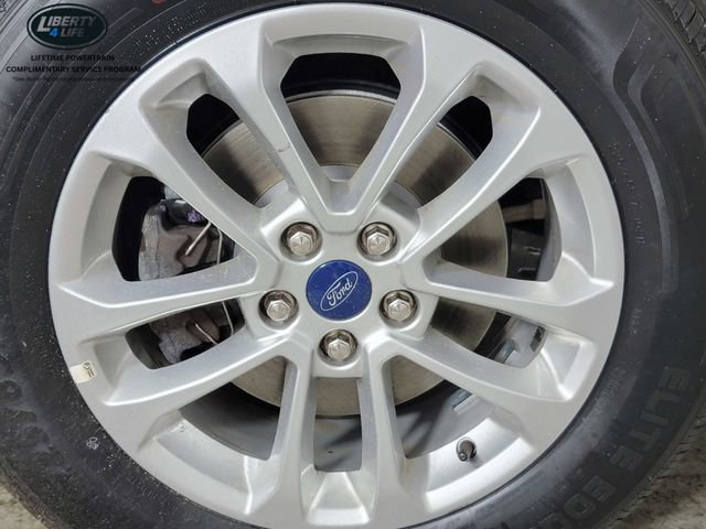 Certified 2022 Ford Escape SE w/ Cold Weather Package FWD image 10