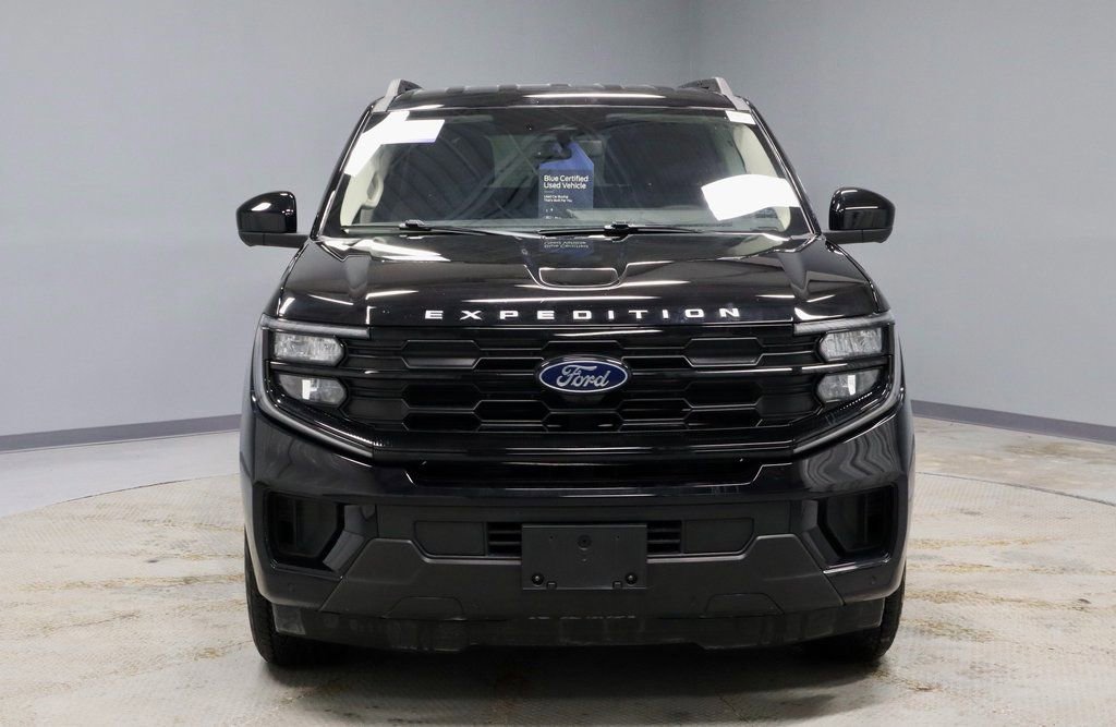 Certified 2025 Ford Expedition Max Active image 8