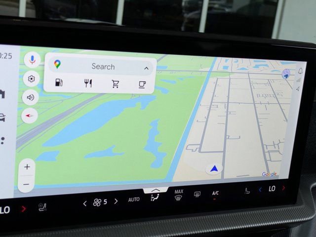 Certified 2025 Ford Explorer ST-Line image 29