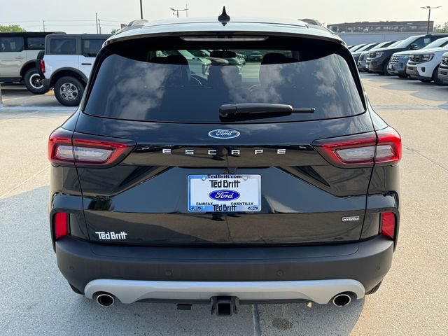 Certified 2026 Ford Escape SE w/ Class II Trailer Tow Package FWD image 9