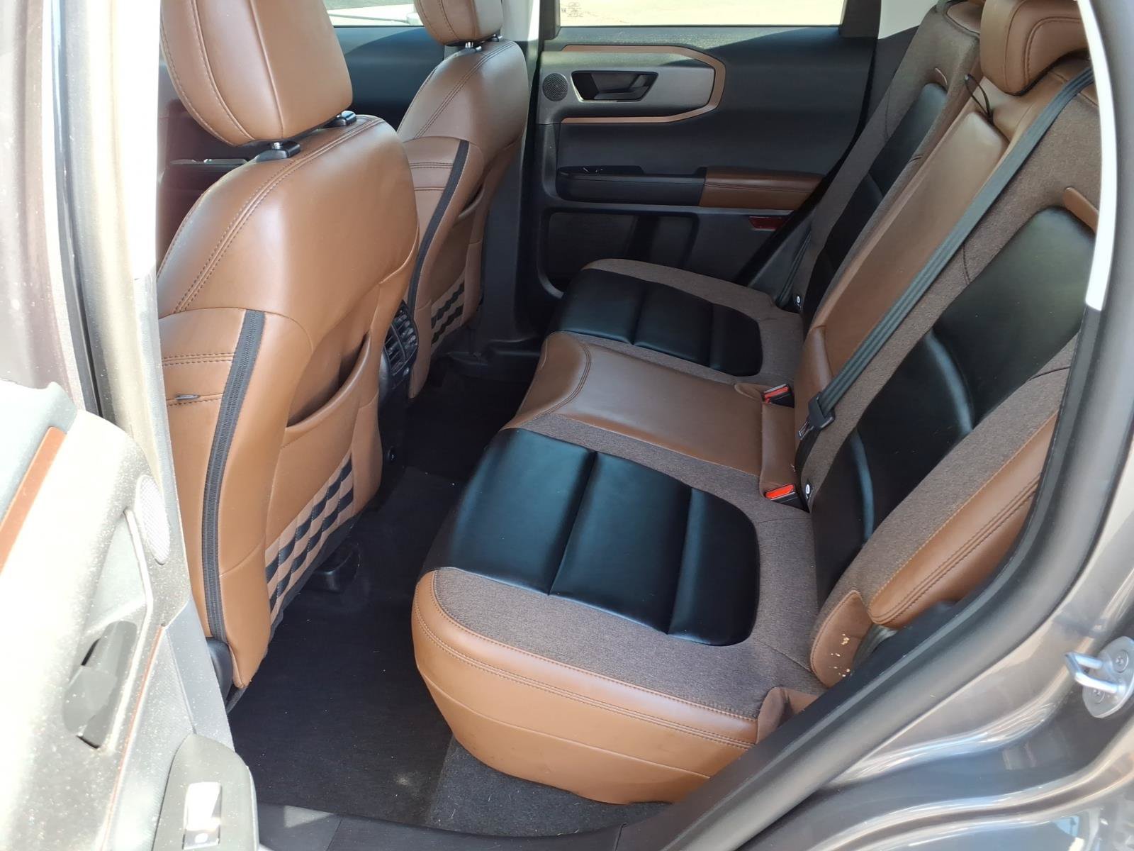 Certified 2025 Ford Bronco Sport Outer Banks w/ Outer Banks Tech Package+ AWD/4WD image 17