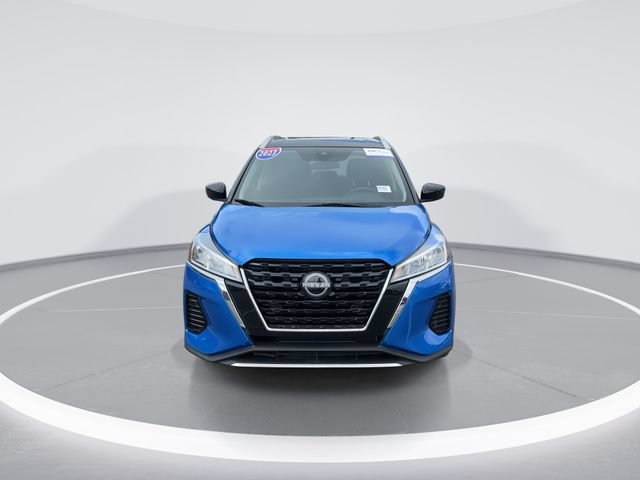 Used 2023 Nissan Kicks SV FWD image 2