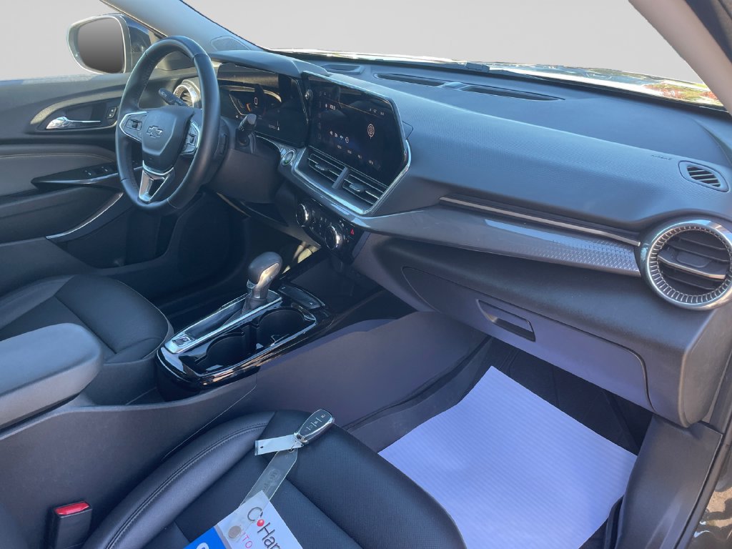 Used 2024 Chevrolet Trax ACTIV FWD image 10