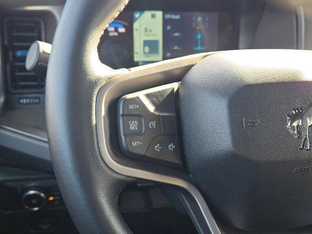 Certified 2024 Ford Bronco Black Diamond image 32