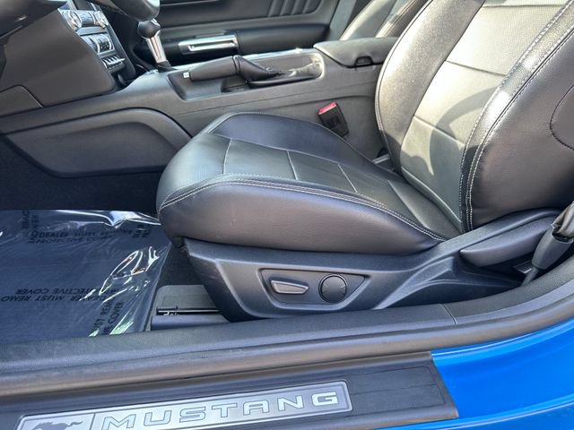 Certified 2020 Ford Mustang GT Premium w/ Black Accent Package RWD image 11