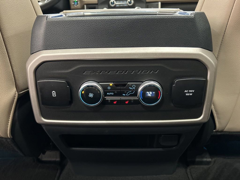 Certified 2024 Ford Expedition Limited image 34