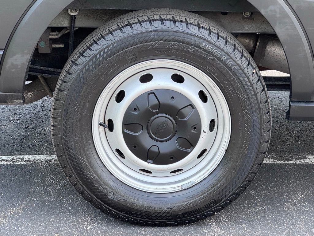 Certified 2020 Ford Transit 350 XL RWD image 40