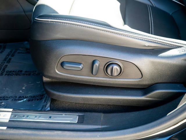 Used 2023 GMC Acadia Denali w/ Black Diamond Edition image 19