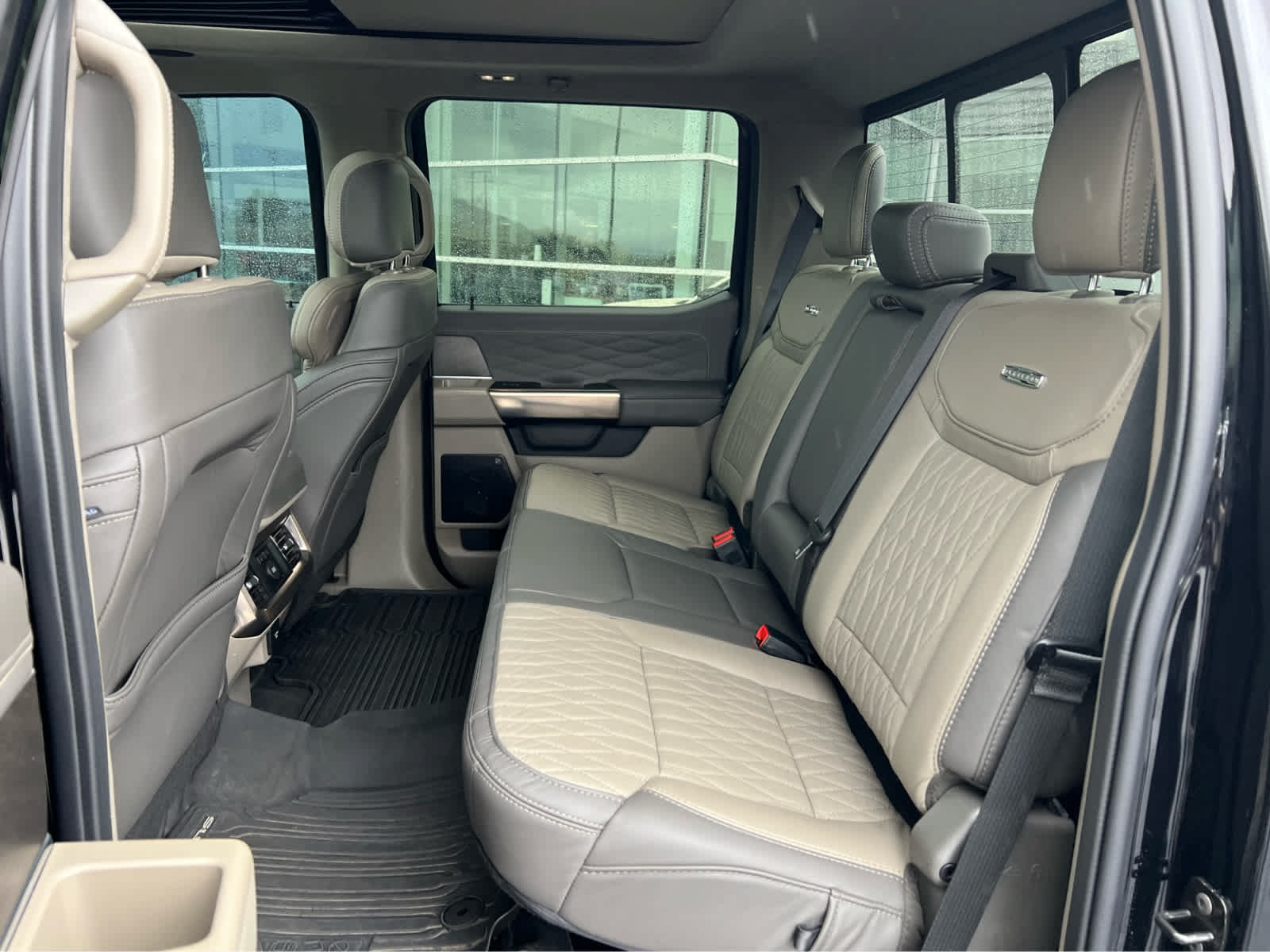 Certified 2026 Ford F350 Platinum w/ Platinum Plus Package AWD/4WD image 23