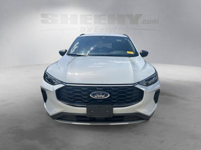 Certified 2026 Ford Escape ST-Line AWD/4WD image 17