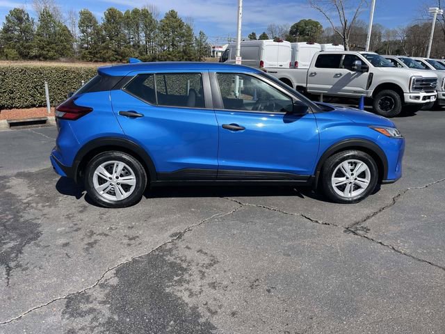 Used 2021 Nissan Kicks S image 6