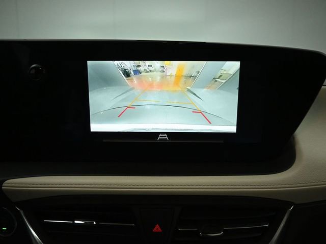 Used 2024 Buick Encore GX Avenir w/ Avenir Convenience Package AWD/4WD image 12