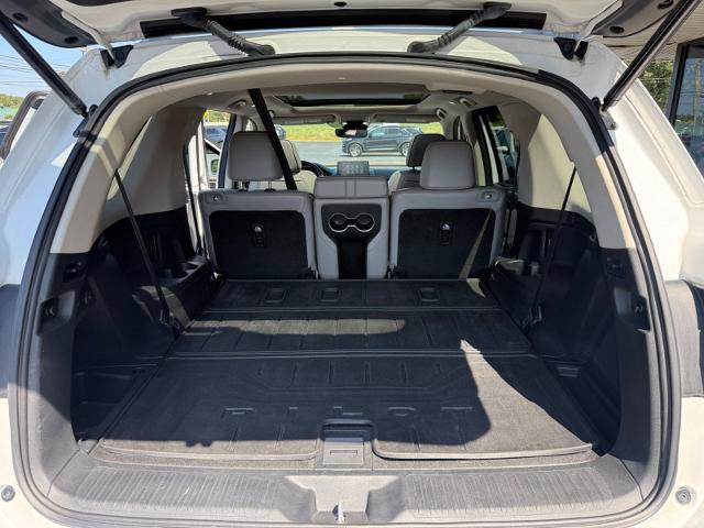 Used 2024 Honda Pilot Elite image 6