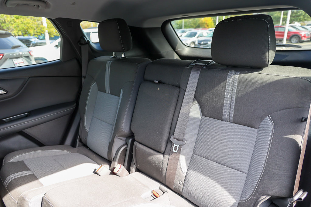 Used 2024 Chevrolet Blazer LT w/ Convenience Package FWD image 32