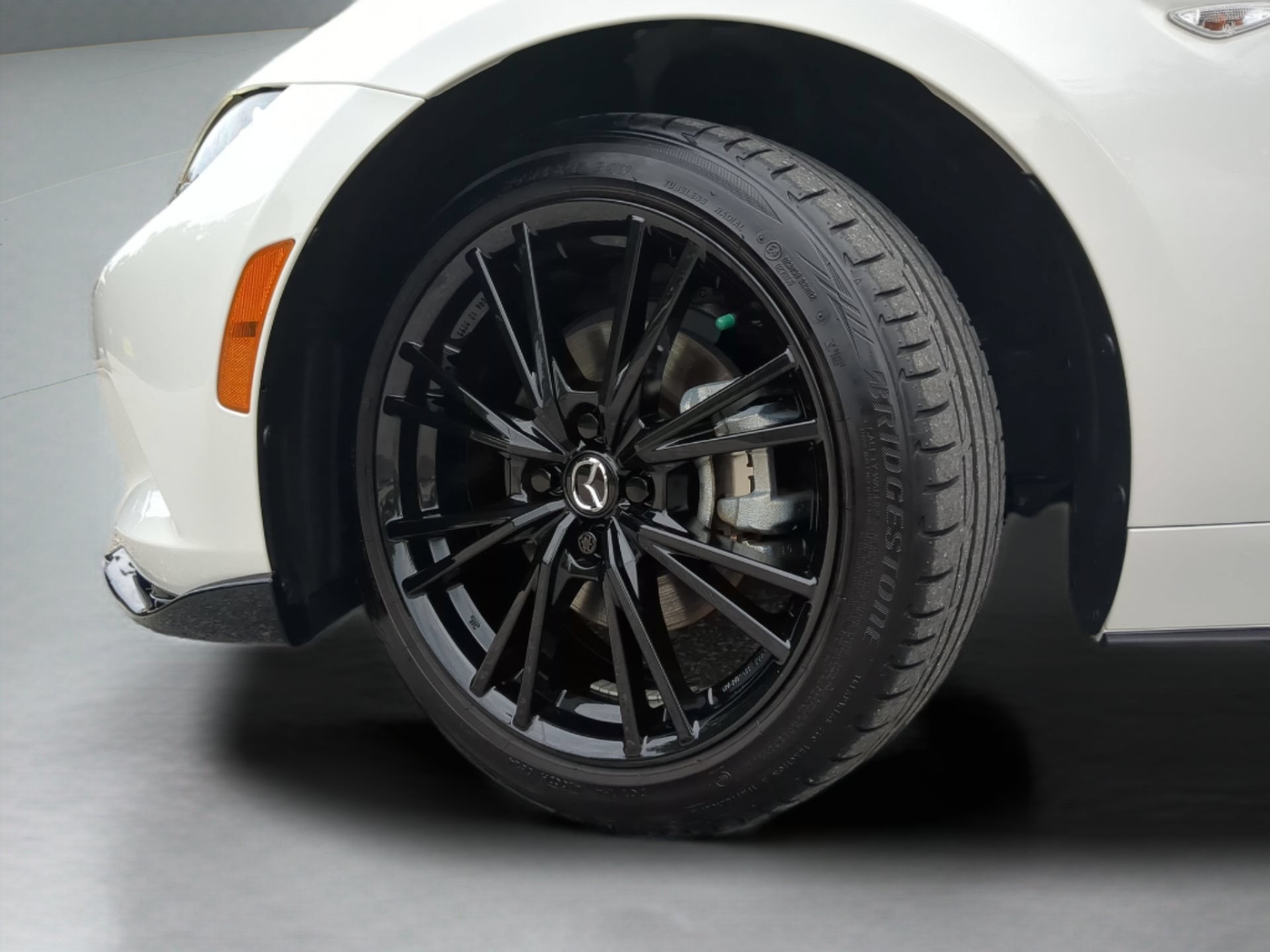 Used 2024 MAZDA MX-5 Miata Club RWD image 68
