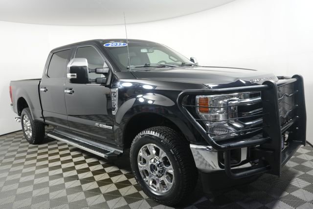 Certified 2022 Ford F250 Lariat w/ Lariat Ultimate Package AWD/4WD image 2