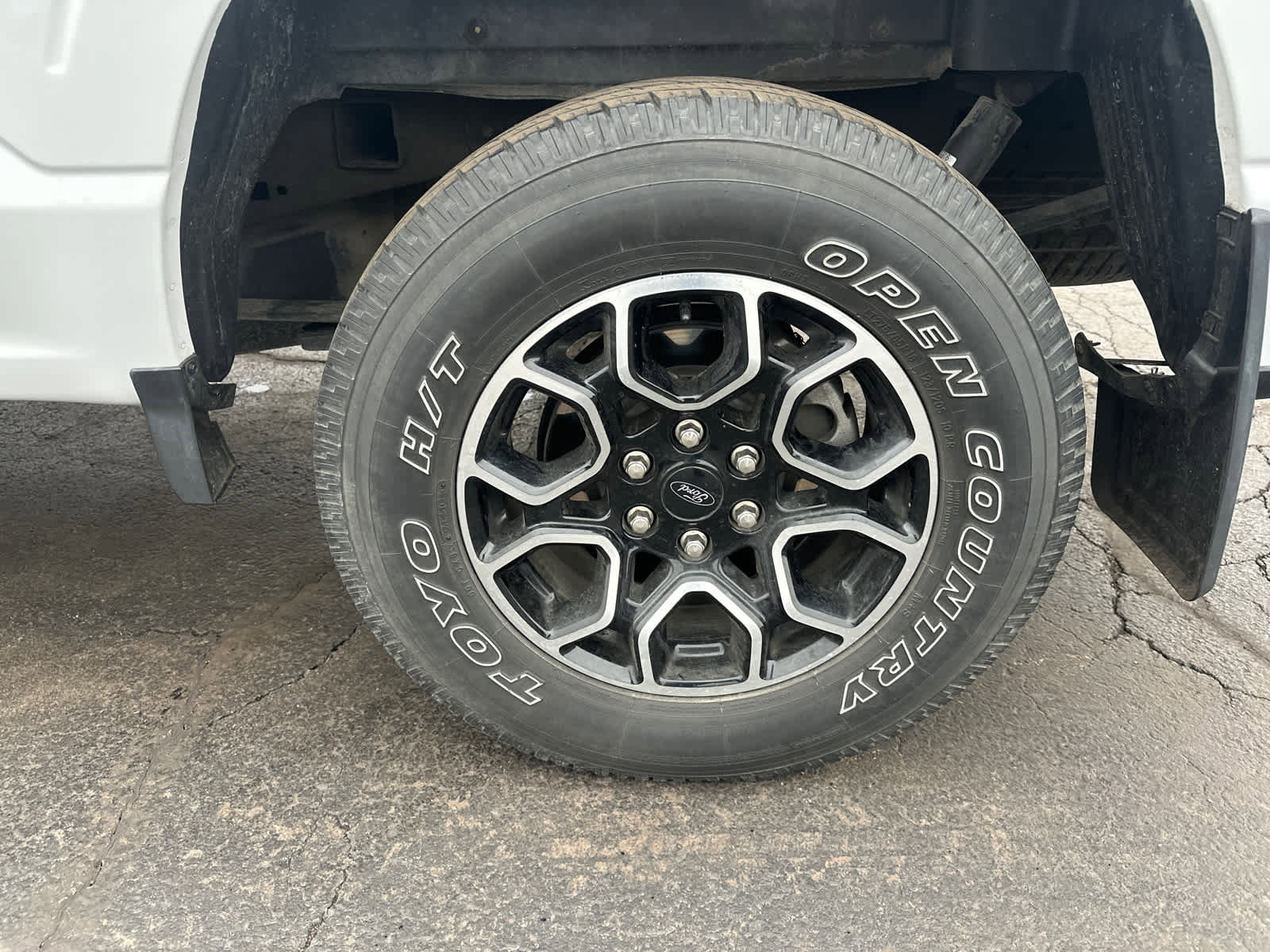 Certified 2021 Ford F150 XLT w/ Equipment Group 301A Mid image 15