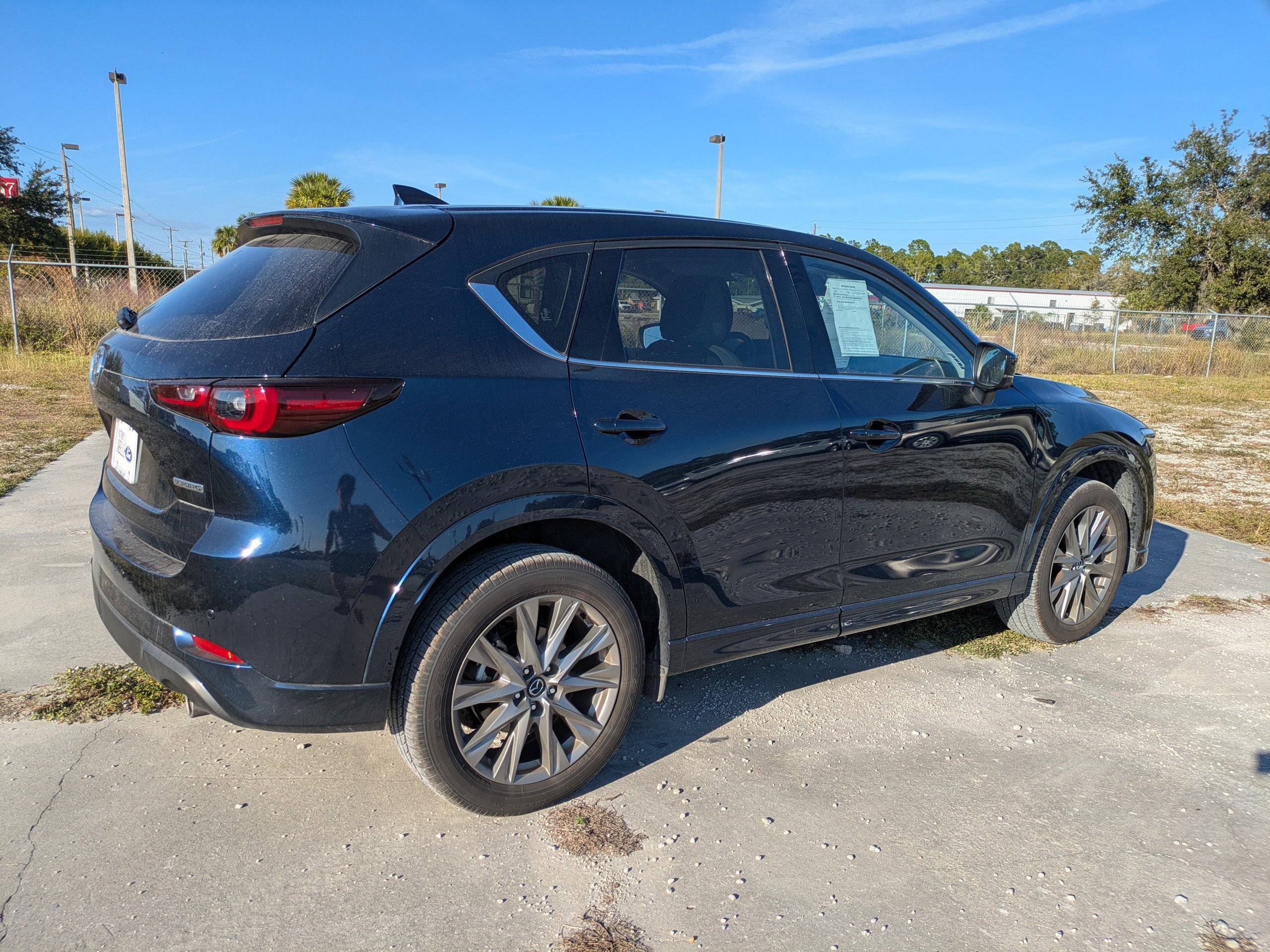 Used 2025 MAZDA CX-5 AWD 2.5 S w/ Premium Plus Pkg image 5