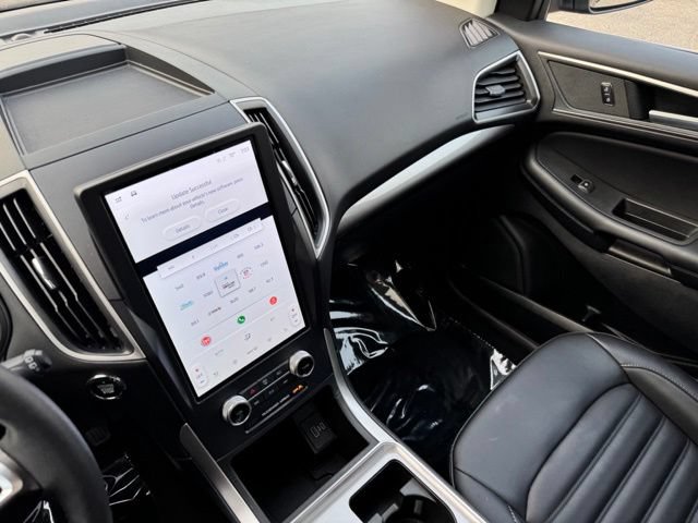 Certified 2024 Ford Edge SEL w/ Convenience Package AWD/4WD image 24