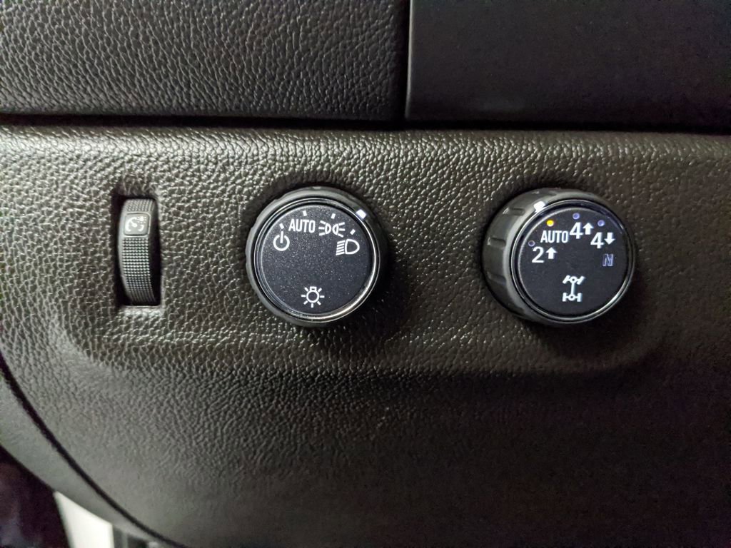 Used 2022 Chevrolet Colorado LT image 21