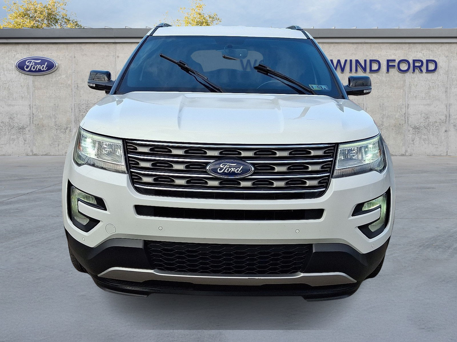 Certified 2017 Ford Explorer XLT w/ Equipment Group 202A AWD/4WD image 2