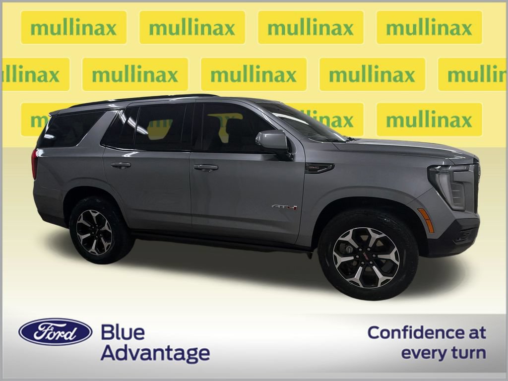 Used 2025 GMC Yukon AT4 w/ AT4 Premium Plus Package AWD/4WD image 2