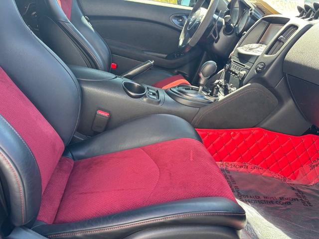 Used 2020 Nissan 370Z NISMO RWD image 27